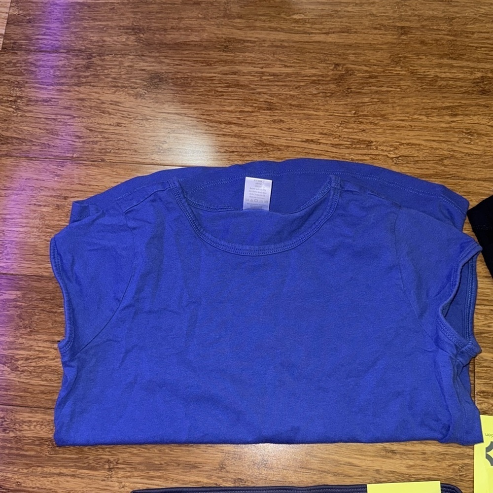 Girls Athleisure bundle: 3 tops and 3 leggings various brands large (10-12) - Picture 2 of 7